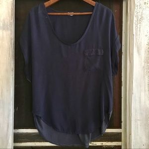 Navy Pocket Top